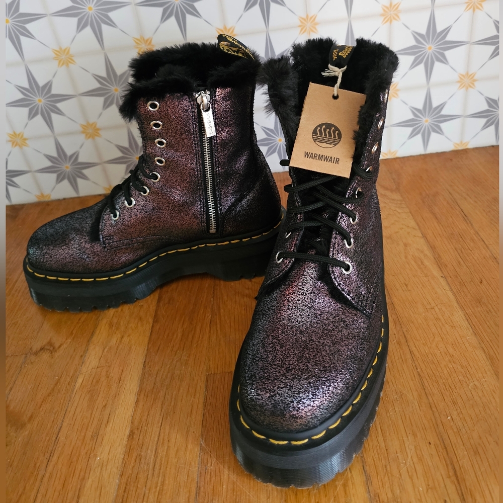 RARE Dr. Martens Jadon Metallic Faux Fur Lined Platform Boots Women’s 8